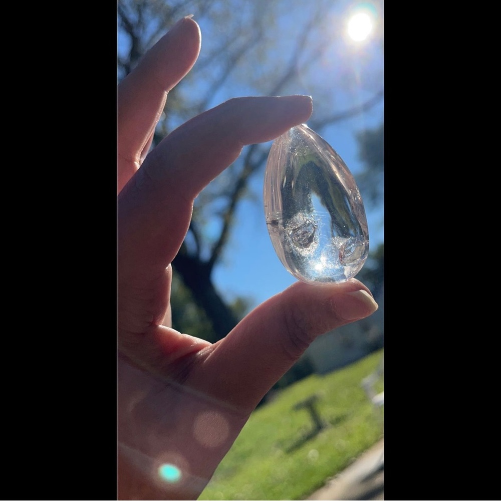 Clear Quartz 💧 Crystal
